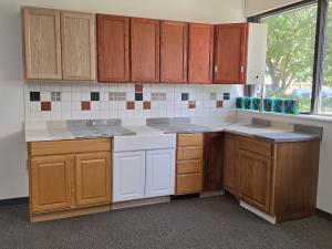 Miracle Method of Boulder expands cabinet refacing as homeowners choose upgrades over moving